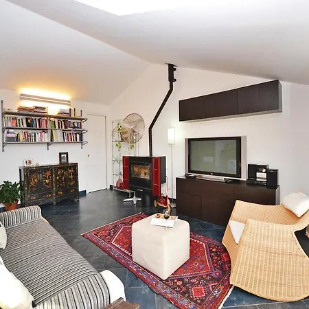 Casa Apartment *